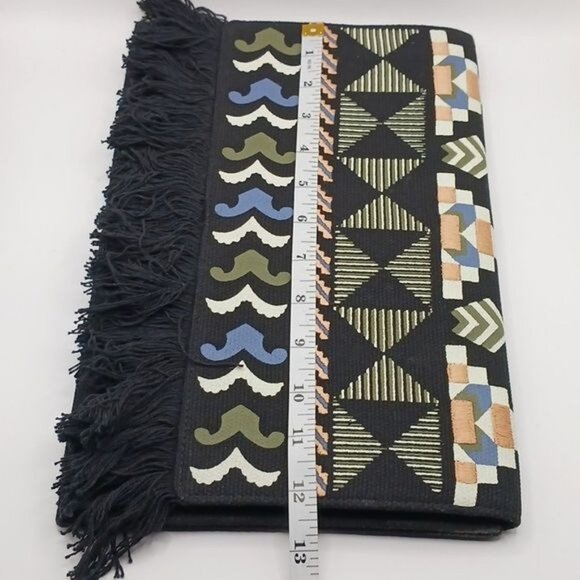 Stella & Dot Taj Clutch, Embroidered Aztec Pattern, Magnetic Snap Closure Purse - Picture 10 of 11